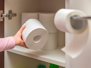 Ce consum mediu de hârtie igienică de la Sanito ar trebui estimat pentru birouri sau unități HoReCa?