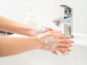 Cum ne apăram de microbi?