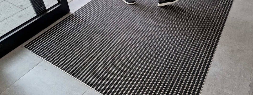 covoras profesional aluminiu intrare cladire industriala trafic intens