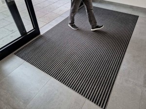 Covoare profesionale care transformă orice spațiu, de la birou la industrie Covoare profesionale care transformă orice spațiu, de la birou la industrie