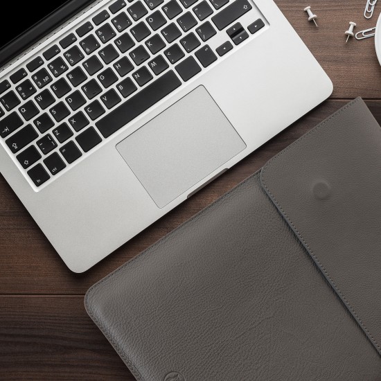 Husa laptop, MacBook 15 inch, piele naturala cu mouse pad, inchidere magnetica, margini vopsite manual, e-store, gri
