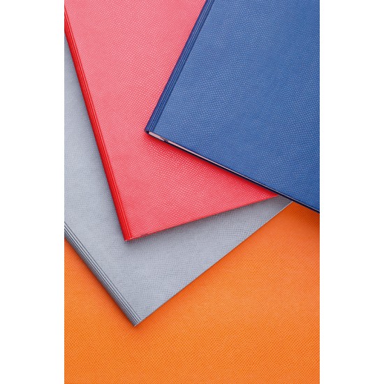 Agenda Quatro Flex, 20 x 20 cm, 240 pagini Agenda Quatro Flex, 20 x 20 cm, 240 pagini