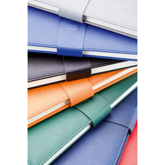 Agenda Bristol, 15.7 x 23.8 cm, 224 pagini Agenda Bristol, 15.7 x 23.8 cm, 224 pagini