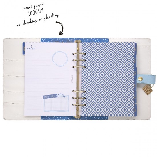 Agenda planificator A5 Carpe Diem, nedatat, include: 12 separatoare lunare, 12 calendare lunare, 60 planere saptamanale, 12 pag dictando, 12 pag matematica, 12 pag veline, 2 semne de carte plastic, 1 coperta plastic, 3 pag stickere planning, in cuti Agenda planificator A5 Carpe Diem, nedatat, include: 12 separatoare lunare, 12 calendare lunare, 60 planere saptamanale, 12 pag dictando, 12 pag matematica, 12 pag veline, 2 semne de carte plastic, 1 coperta plastic, 3 pag stickere planning, in cuti