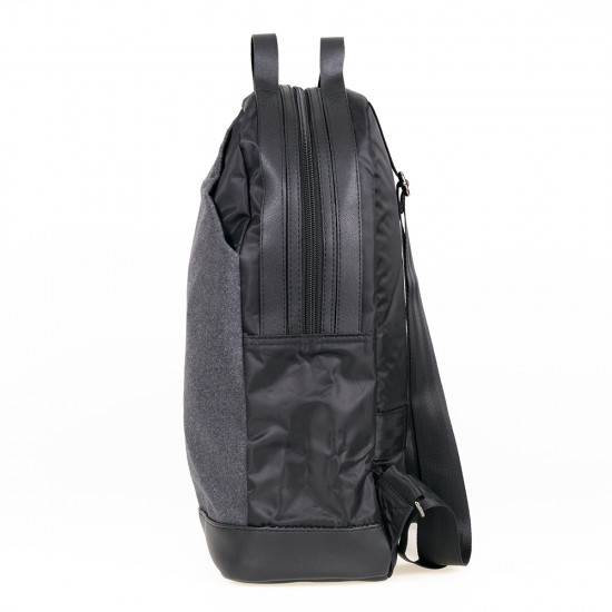 Ghiozdan Strigo BC24 Casual Basic, 41x29x14 Gri/Negru, 25 litri Ghiozdan Strigo BC24 Casual Basic, 41x29x14 Gri/Negru, 25 litri