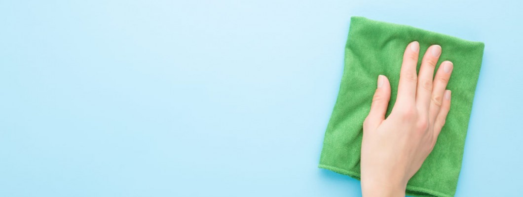 Microfibra: ce este și de ce este ideală pentru o curățenie eficientă și rapidă