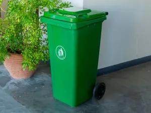 Pubele pentru școli și grădinițe: norme de siguranță și recomandări practice