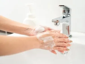 Cum ne apăram de microbi?