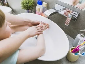 Soluții delicate pentru curățarea mâinilor