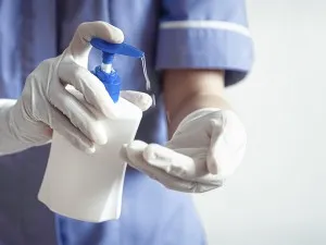 Dezinfectare și protecție pentru păstrarea sănătății