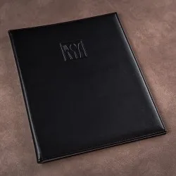 Mapa meniu A4+, Softleather, piele PU interior/exterior, lavabila, negru Mapa meniu A4+, Softleather, piele PU interior/exterior, lavabila, negru